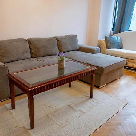 Spacious 1bdr Near city Center Appartamento Sofia