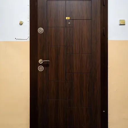 Spacious 1bdr Near city Center *