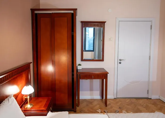 アパート Spacious 1bdr Near city Center